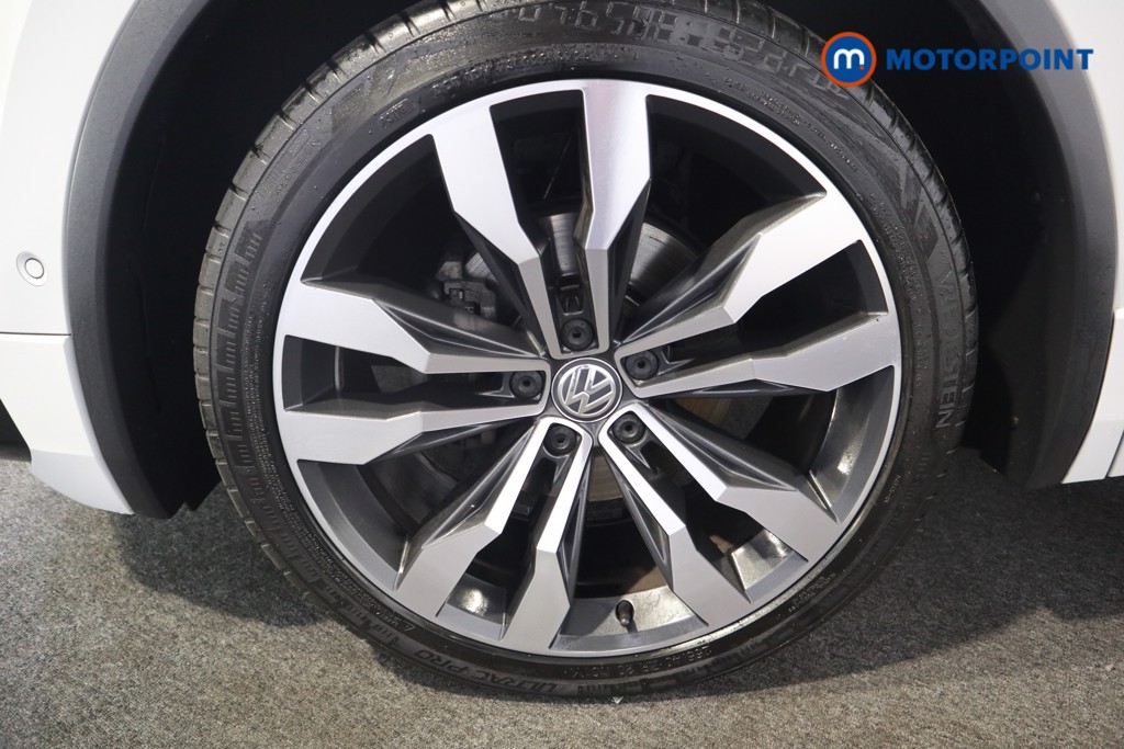 Volkswagen Tiguan R-Line Tech Automatic Diesel SUV - Stock Number (1562629) - 21st supplementary image