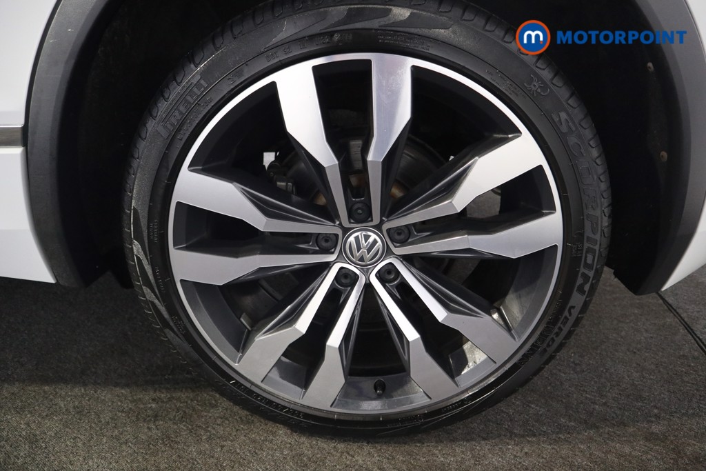 Volkswagen Tiguan R-Line Tech Automatic Diesel SUV - Stock Number (1562629) - 22nd supplementary image