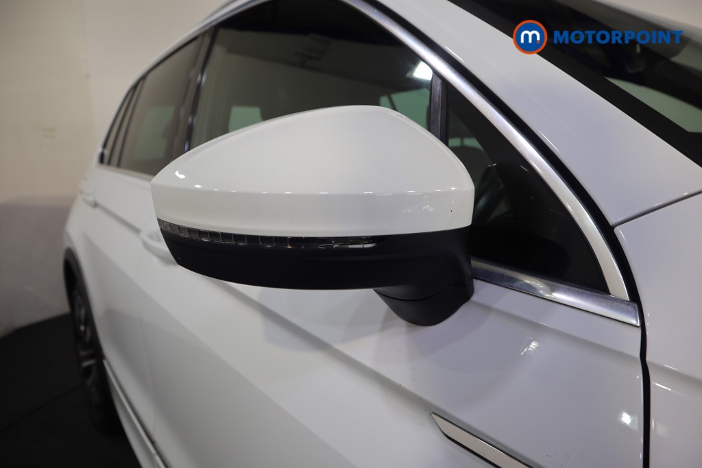 Volkswagen Tiguan R-Line Tech Automatic Diesel SUV - Stock Number (1562629) - 28th supplementary image