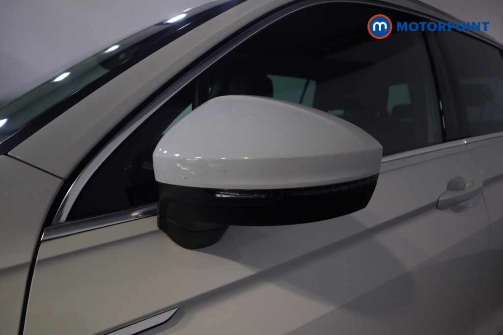 Volkswagen Tiguan R-Line Tech Automatic Diesel SUV - Stock Number (1562629) - 29th supplementary image