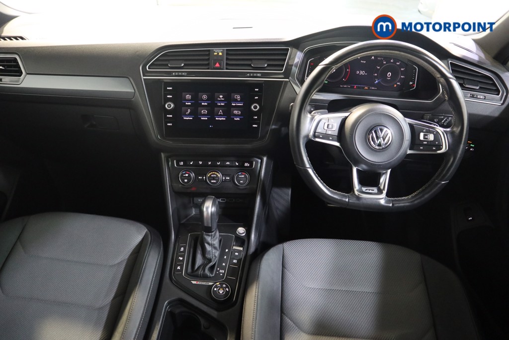 Volkswagen Tiguan R-Line Tech Automatic Diesel SUV - Stock Number (1562629) - 1st supplementary image