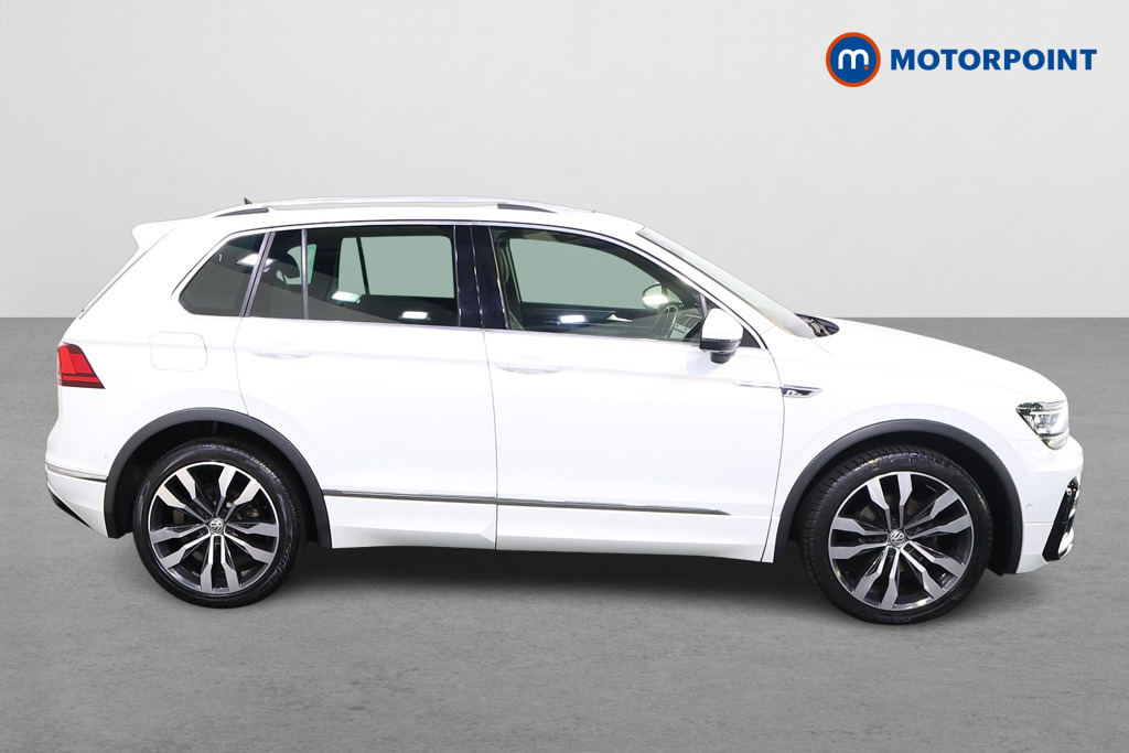Volkswagen Tiguan R-Line Tech Automatic Diesel SUV - Stock Number (1562629) - Drivers side