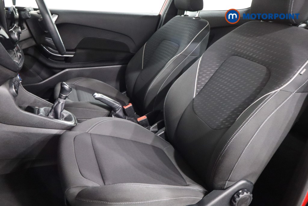 Ford Fiesta Zetec Manual Petrol Hatchback - Stock Number (1562678) - 4th supplementary image