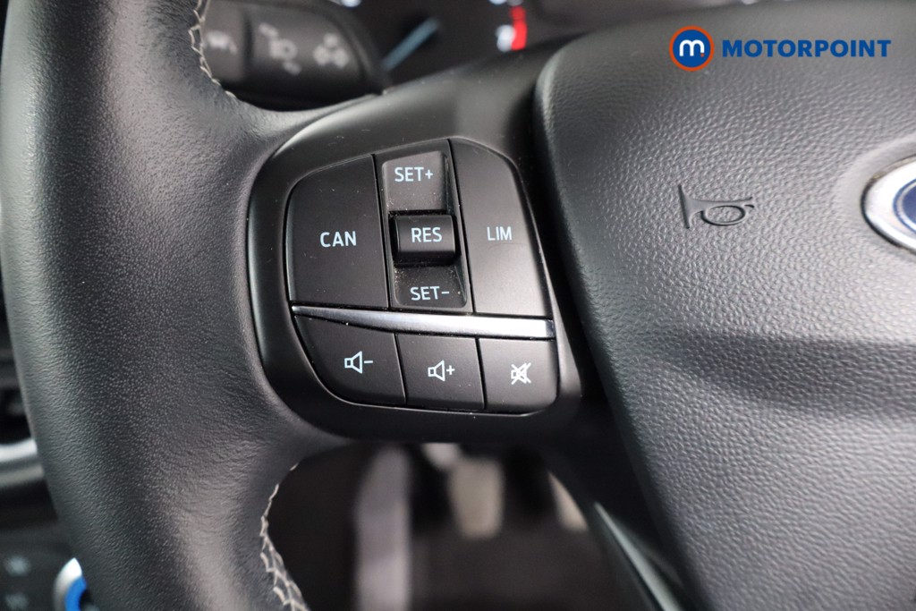 Ford Fiesta Zetec Manual Petrol Hatchback - Stock Number (1562678) - 7th supplementary image