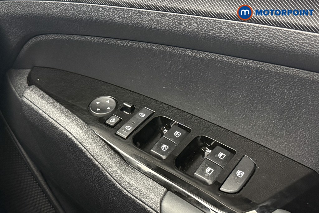 KIA Sportage 3 Automatic Petrol-Electric Hybrid SUV - Stock Number (1562836) - 12th supplementary image