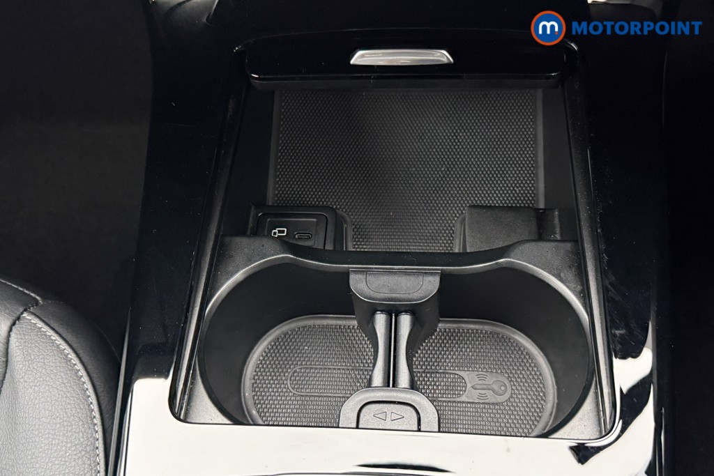 Mercedes-Benz CLA Amg Line Automatic Petrol Coupe - Stock Number (1562845) - 5th supplementary image