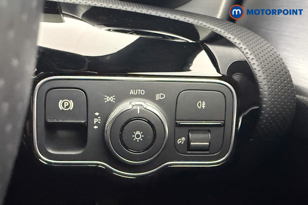 Mercedes-Benz CLA Amg Line Automatic Petrol Coupe - Stock Number (1562845) - 11th supplementary image