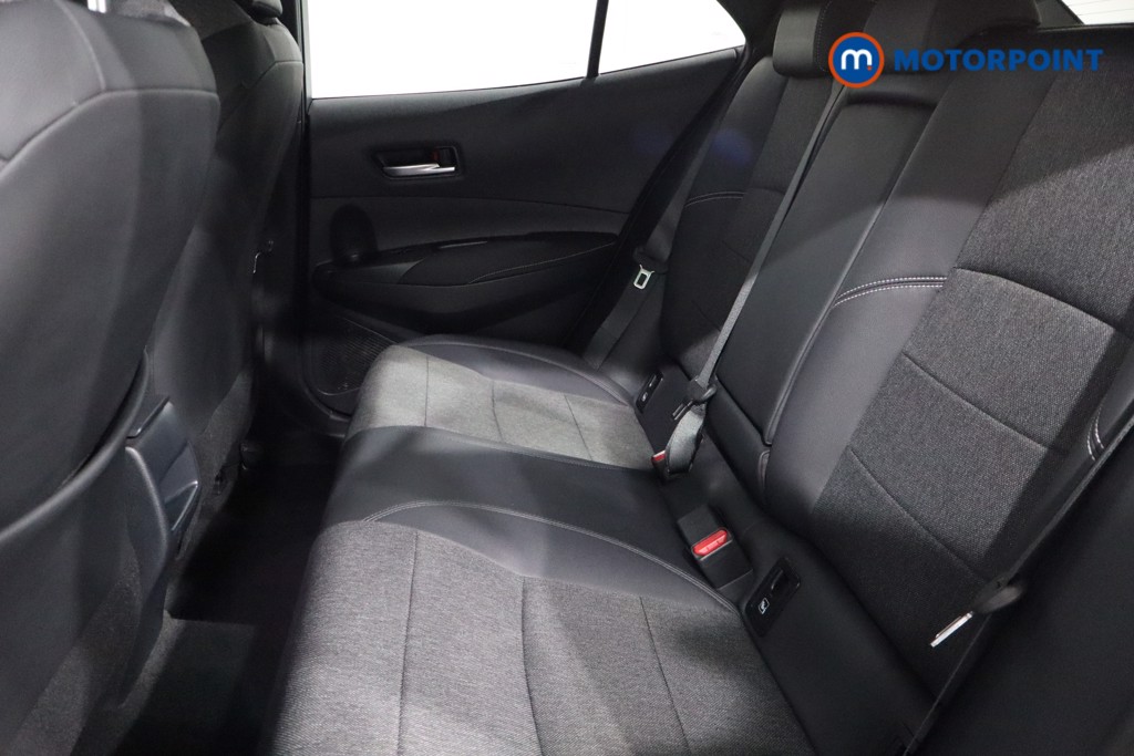 Toyota Corolla Design Automatic Petrol-Electric Hybrid Hatchback - Stock Number (1562931) - 5th supplementary image