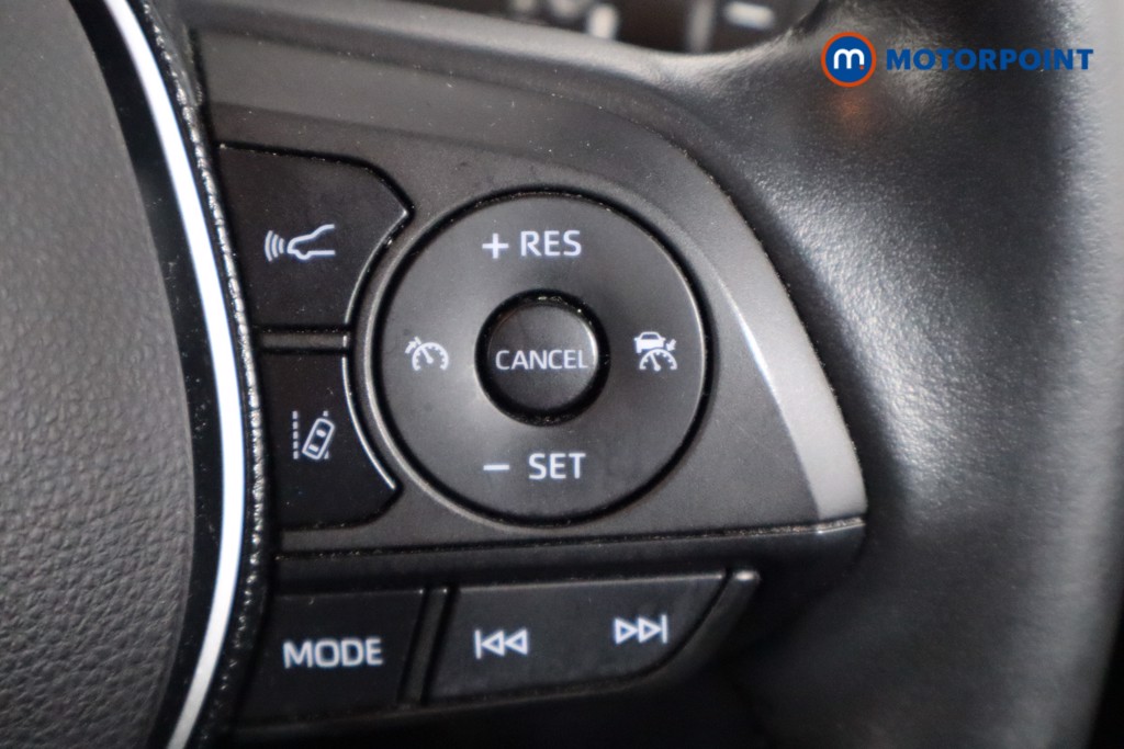 Toyota Corolla Design Automatic Petrol-Electric Hybrid Hatchback - Stock Number (1562931) - 8th supplementary image
