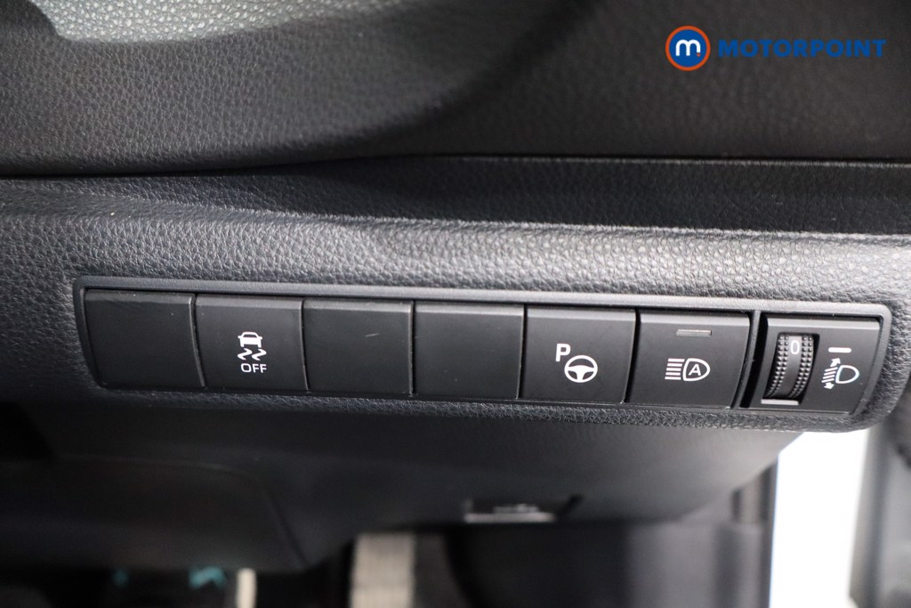 Toyota Corolla Design Automatic Petrol-Electric Hybrid Hatchback - Stock Number (1562931) - 19th supplementary image