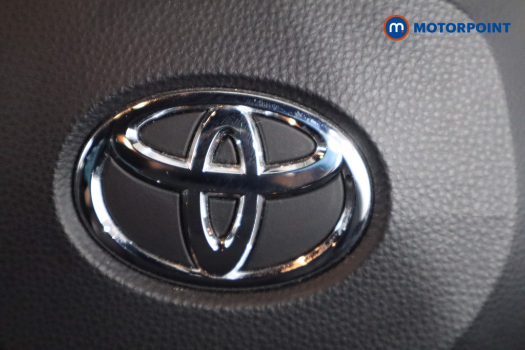 Toyota Corolla Design Automatic Petrol-Electric Hybrid Hatchback - Stock Number (1562931) - 20th supplementary image