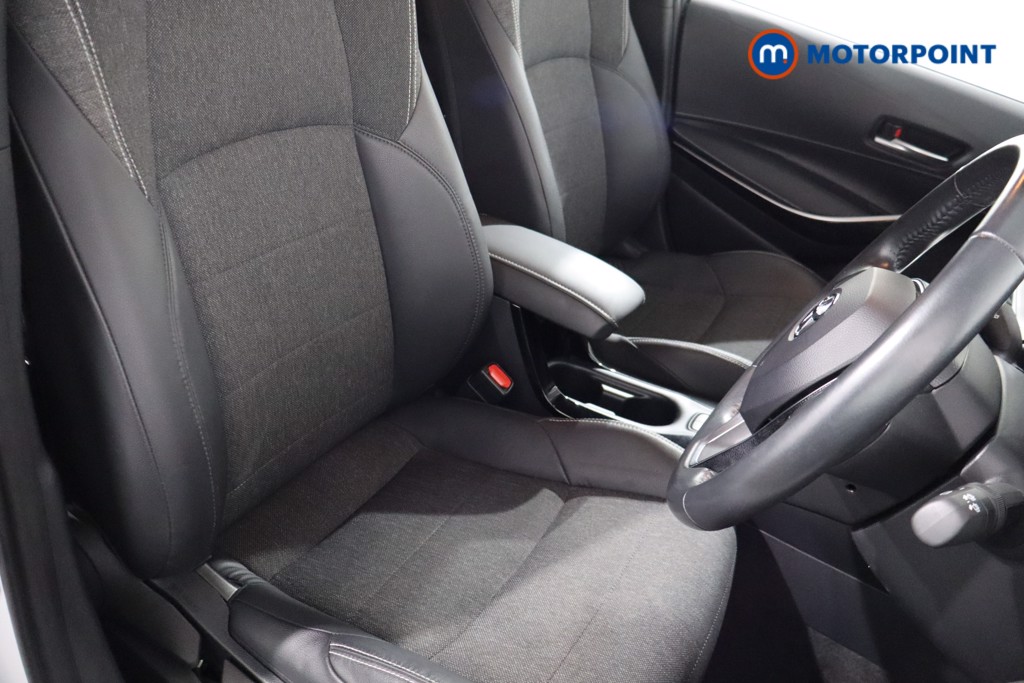 Toyota Corolla Design Automatic Petrol-Electric Hybrid Hatchback - Stock Number (1562931) - 26th supplementary image