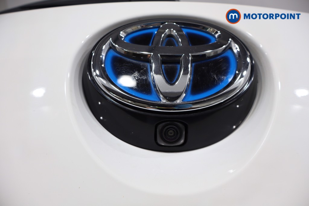 Toyota Corolla Design Automatic Petrol-Electric Hybrid Hatchback - Stock Number (1562931) - 38th supplementary image