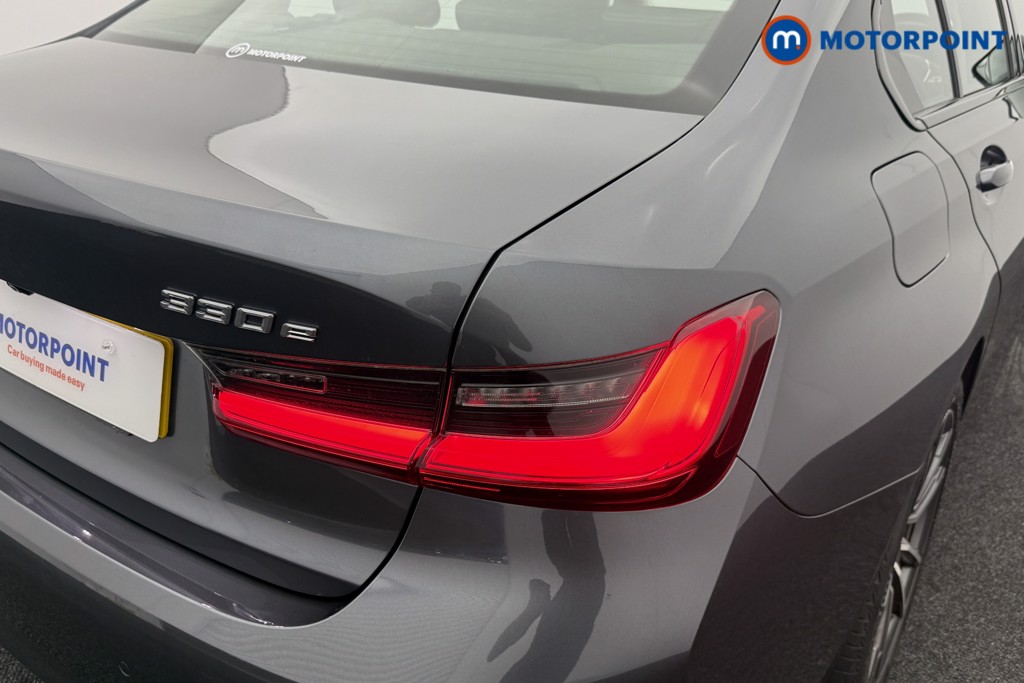 BMW 3 Series Sport Pro Automatic Petrol Plug-In Hybrid Saloon - Stock Number (1563254) - 26th supplementary image