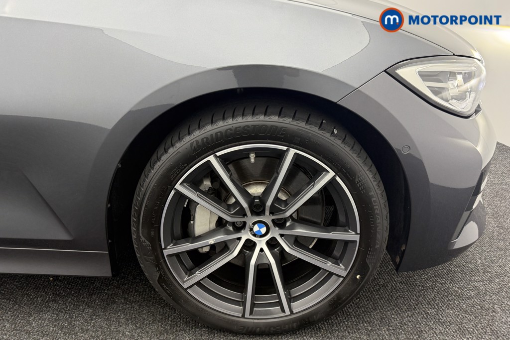 BMW 3 Series Sport Pro Automatic Petrol Plug-In Hybrid Saloon - Stock Number (1563254) - 30th supplementary image