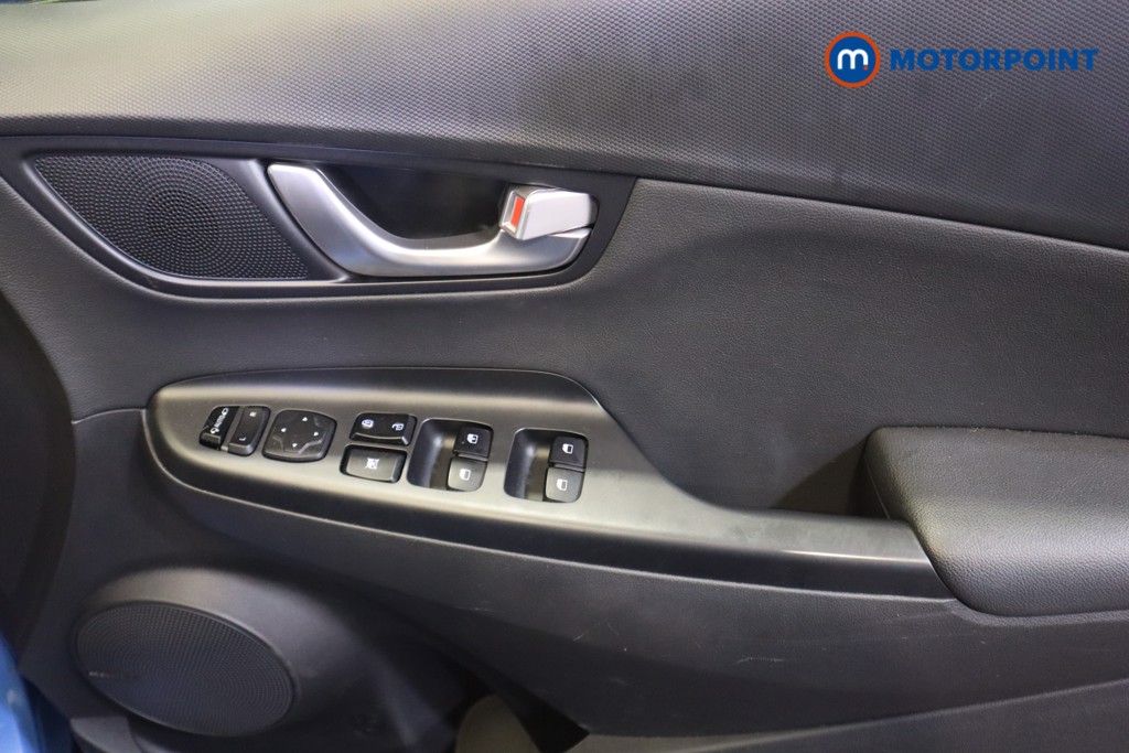Hyundai Kona Ultimate Automatic Petrol-Electric Hybrid SUV - Stock Number (1563414) - 7th supplementary image
