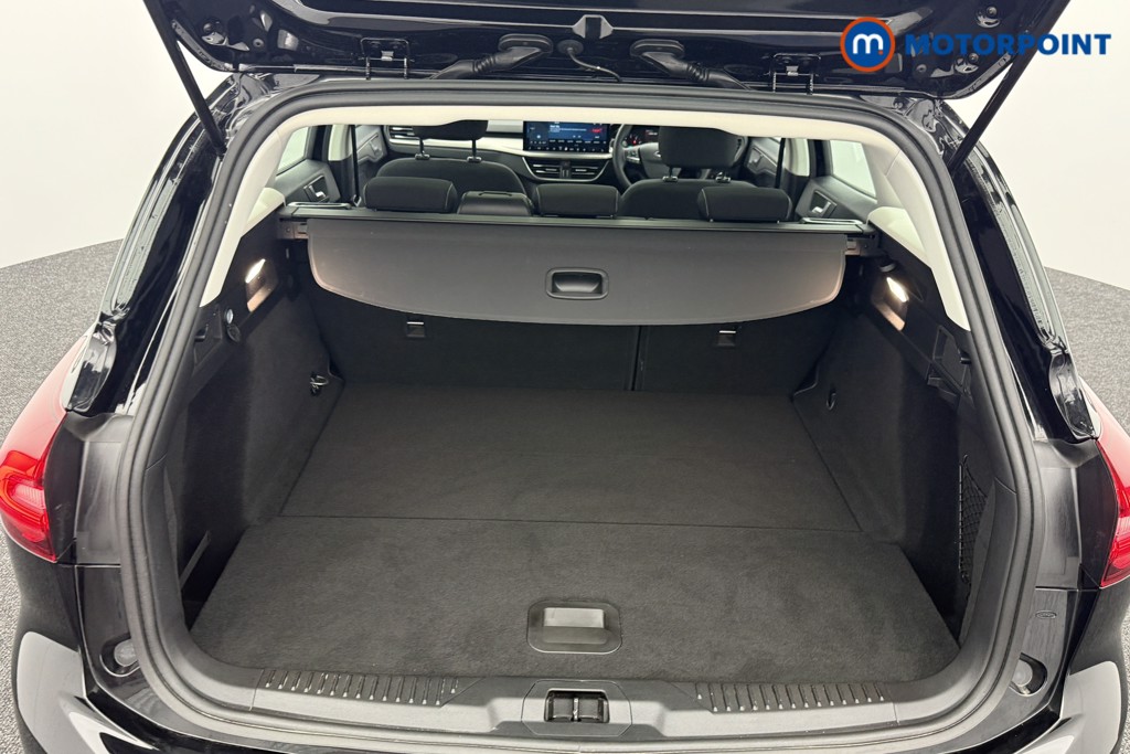 Ford Focus Titanium Automatic Petrol-Electric Hybrid Estate - Stock Number (1563517) - 26th supplementary image