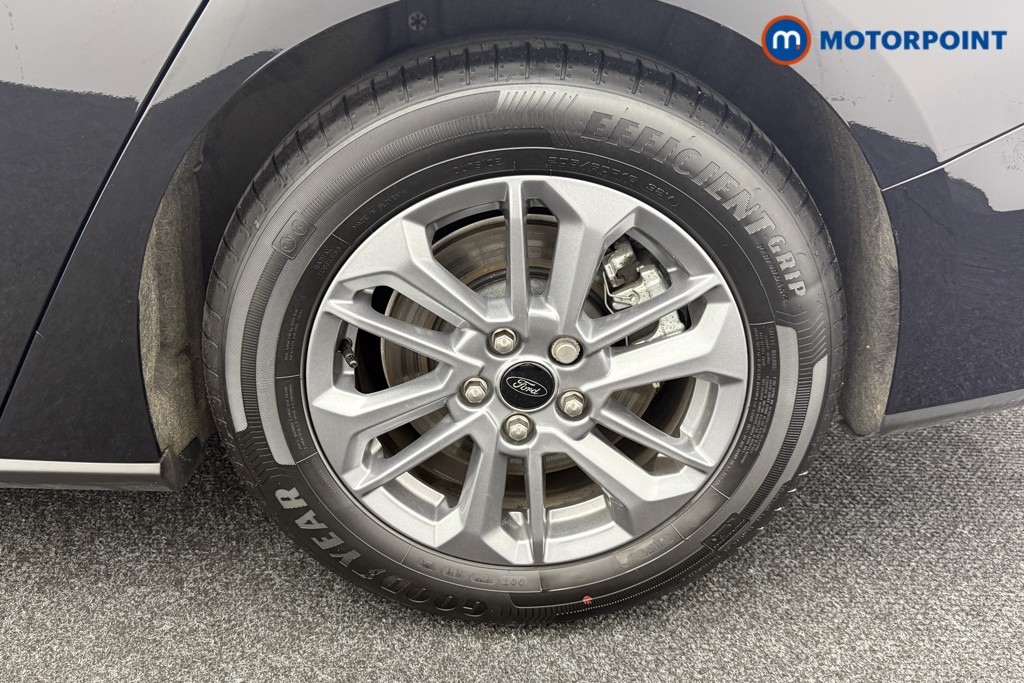 Ford Focus Titanium Automatic Petrol-Electric Hybrid Estate - Stock Number (1563517) - 30th supplementary image