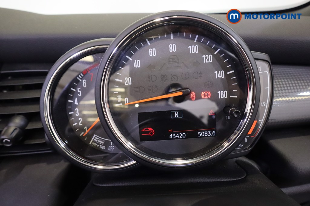 Mini Convertible Cooper Manual Petrol Convertible - Stock Number (1563546) - 4th supplementary image