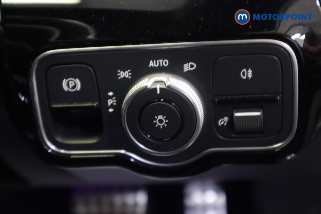 Mercedes-Benz CLA Amg Line Automatic Petrol Estate - Stock Number (1563604) - 10th supplementary image