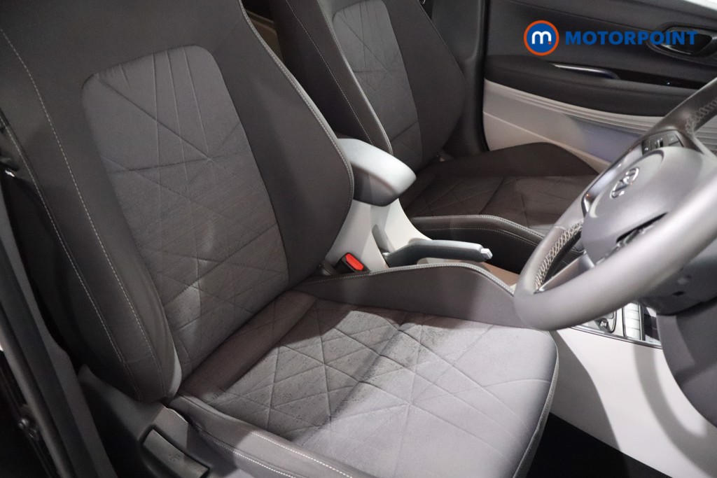 Hyundai Bayon Ultimate Automatic Petrol-Electric Hybrid SUV - Stock Number (1563672) - 23rd supplementary image