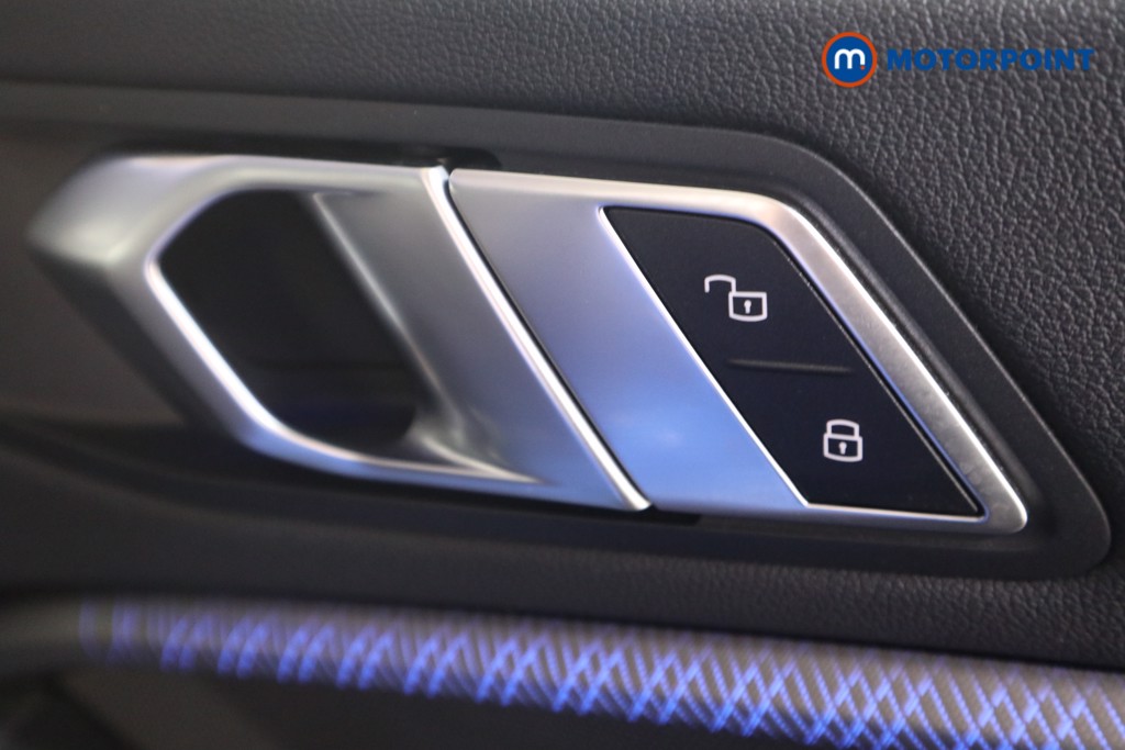 BMW 2 Series M Sport Manual Petrol Saloon - Stock Number (1563973) - 13th supplementary image