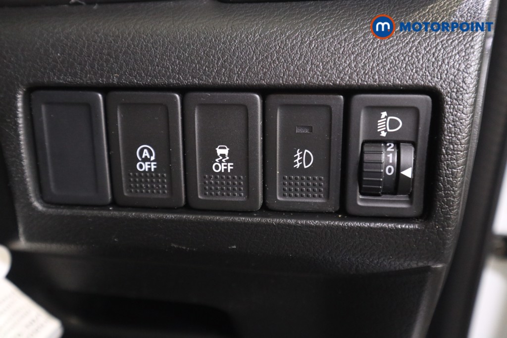 Suzuki Vitara SZ4 Manual Petrol SUV - Stock Number (1550435) - 9th supplementary image