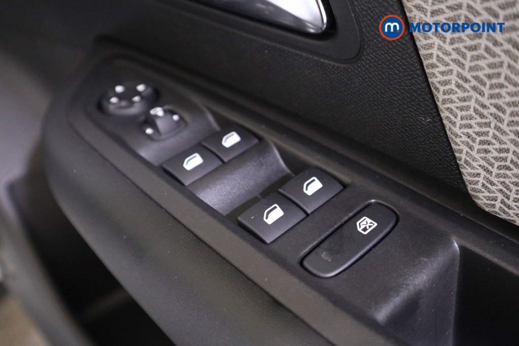 Citroen C4 X MAX Automatic Petrol Saloon - Stock Number (1551218) - 10th supplementary image