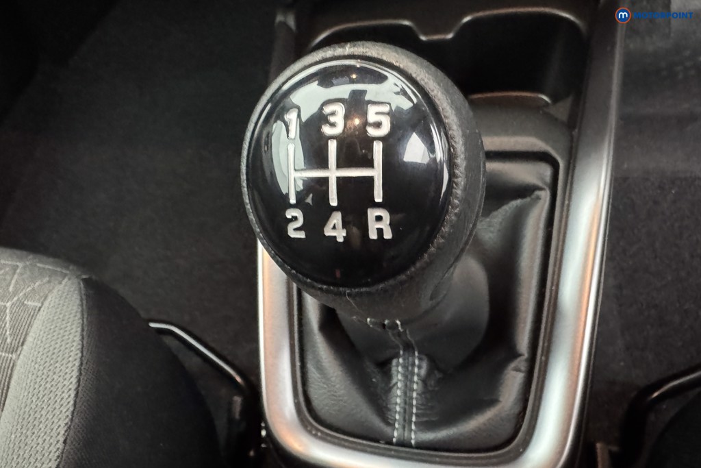 Suzuki Swift Ultra Allgrip Manual Petrol-Electric Hybrid Hatchback - Stock Number (1552039) - 13th supplementary image