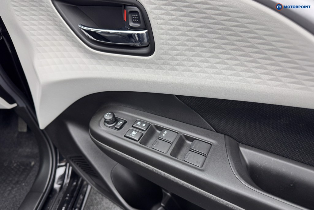 Suzuki Swift Ultra Allgrip Manual Petrol-Electric Hybrid Hatchback - Stock Number (1552039) - 25th supplementary image