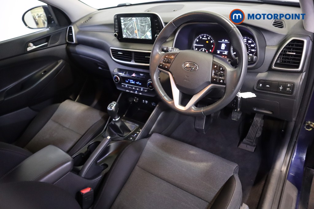 Hyundai Tucson Se Nav Manual Petrol SUV - Stock Number (1553914) - 1st supplementary image