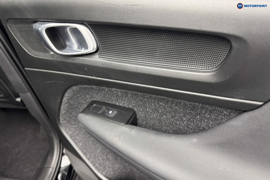 Volvo Xc40 R Design Pro Manual Petrol SUV - Stock Number (1555054) - 24th supplementary image