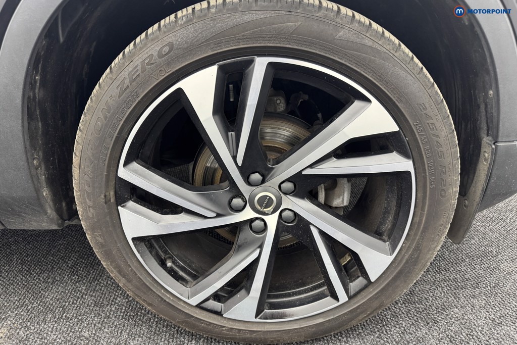 Volvo Xc40 R Design Pro Manual Petrol SUV - Stock Number (1555054) - 34th supplementary image