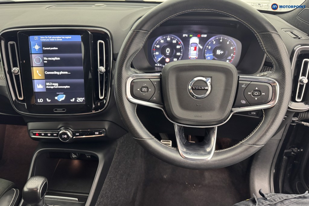 Volvo Xc40 R Design Pro Manual Petrol SUV - Stock Number (1555054) - 1st supplementary image