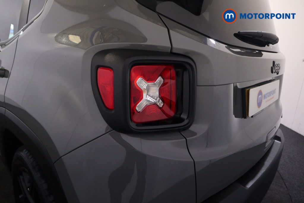 Jeep Renegade Night Eagle Ii Manual Petrol SUV - Stock Number (1555784) - 19th supplementary image