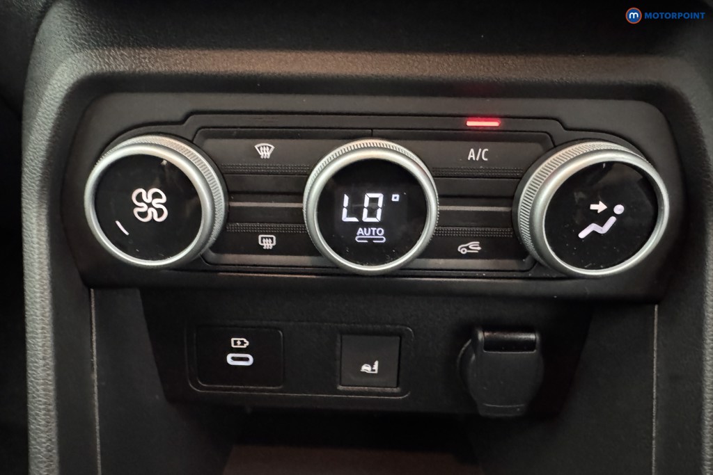 Dacia Jogger Extreme Automatic Petrol-Electric Hybrid People Carrier - Stock Number (1556269) - 15th supplementary image