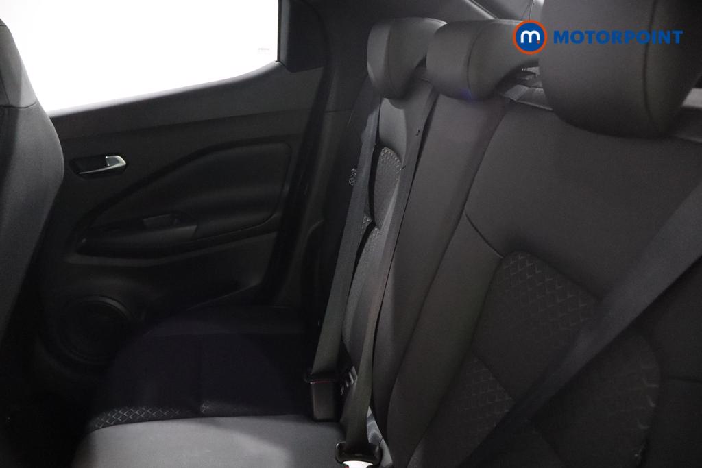 Nissan Juke N-Connecta Manual Petrol SUV - Stock Number (1556730) - 16th supplementary image