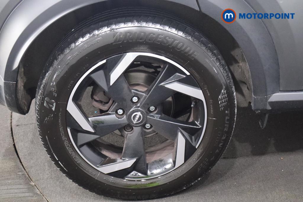 Nissan Juke N-Connecta Manual Petrol SUV - Stock Number (1556730) - 20th supplementary image