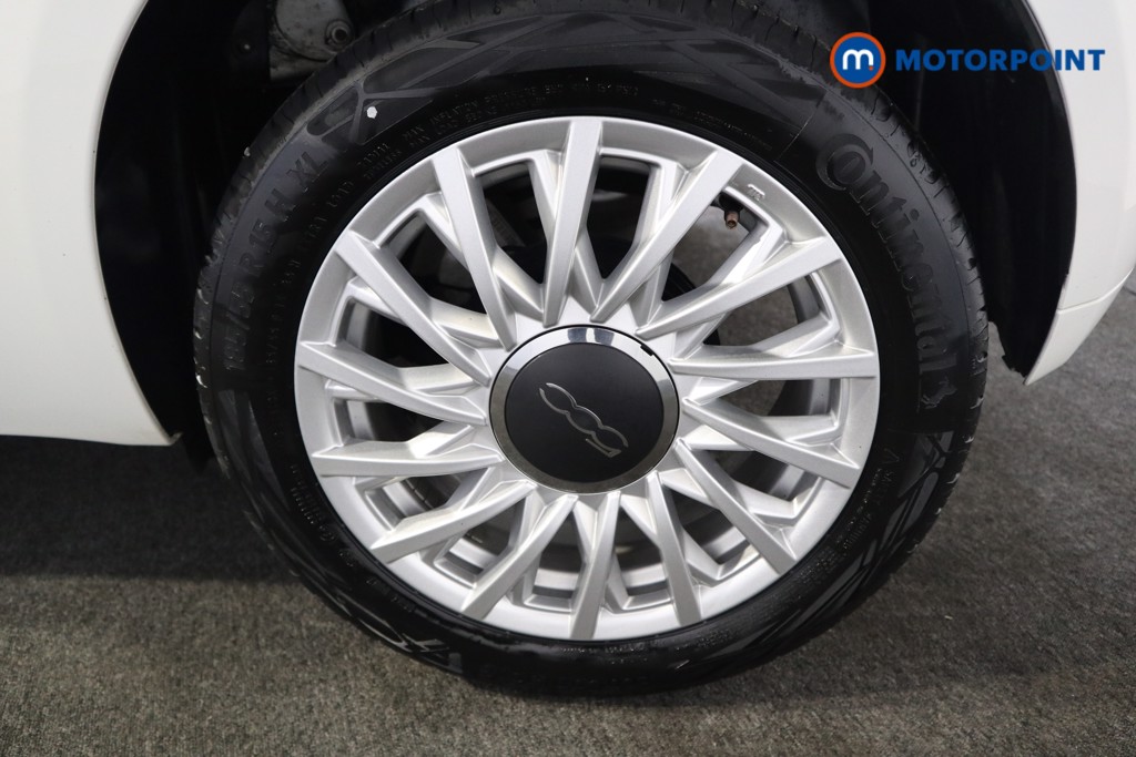 Fiat 500 Dolcevita Manual Petrol-Electric Hybrid Hatchback - Stock Number (1556882) - 16th supplementary image
