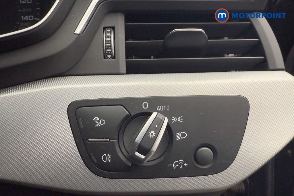 Audi A4 SE Manual Petrol Saloon - Stock Number (1557026) - 17th supplementary image