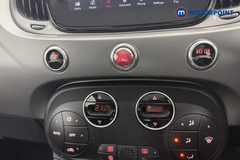 Fiat 500 Sport Manual Petrol-Electric Hybrid Hatchback - Stock Number (1557372) - 8th supplementary image