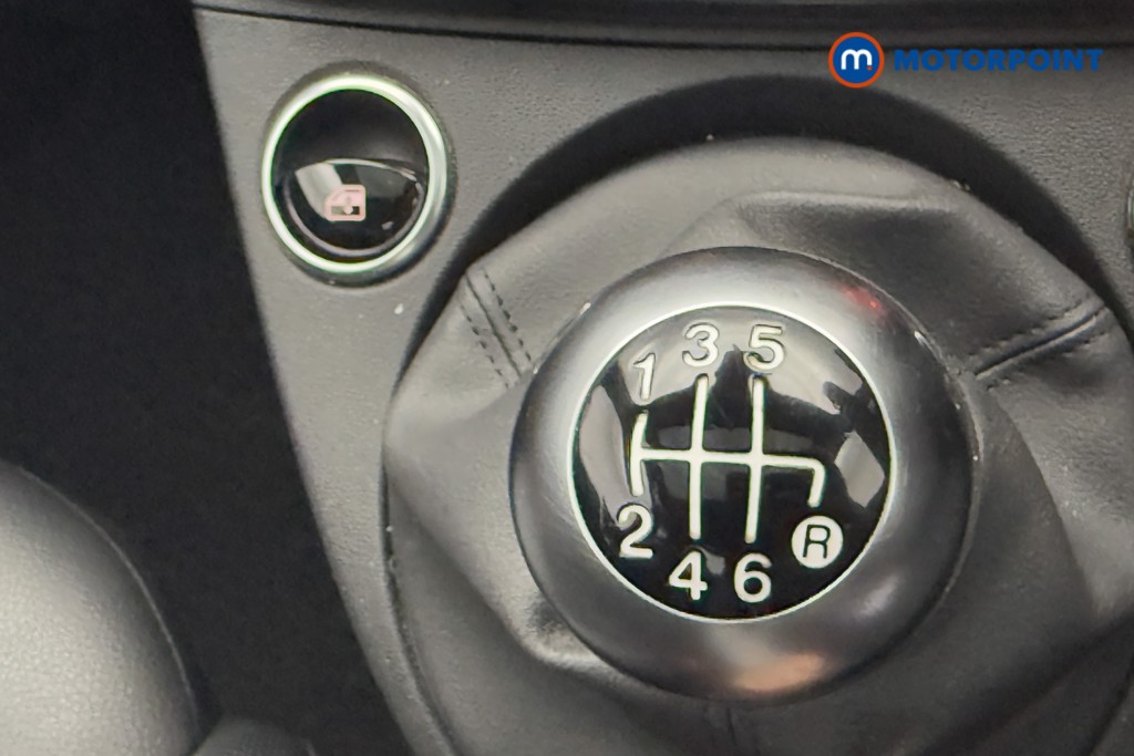 Fiat 500 Sport Manual Petrol-Electric Hybrid Hatchback - Stock Number (1557372) - 9th supplementary image