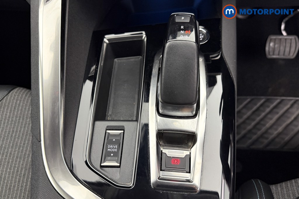 Peugeot 3008 Allure Premium Automatic Petrol Plug-In Hybrid SUV - Stock Number (1558671) - 12th supplementary image
