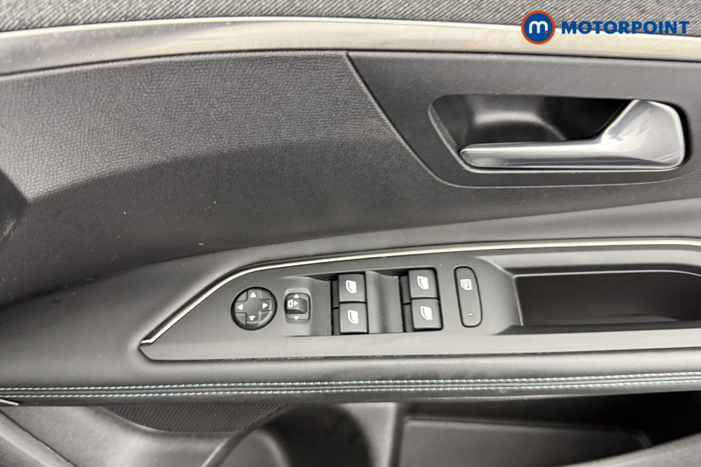 Peugeot 3008 Allure Premium Automatic Petrol Plug-In Hybrid SUV - Stock Number (1558671) - 16th supplementary image