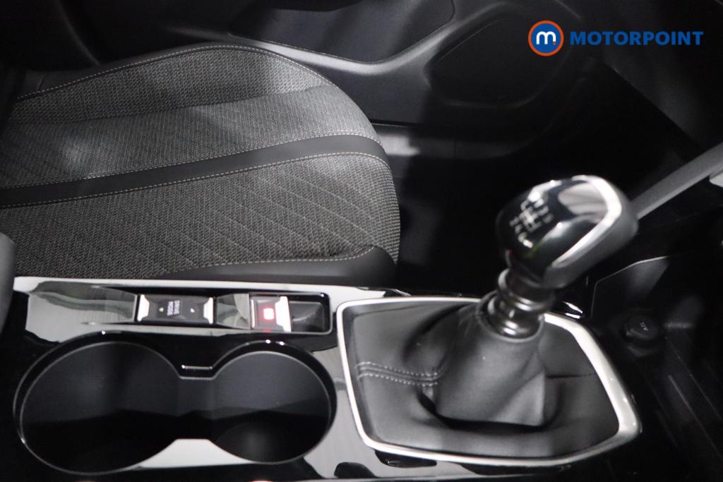 Peugeot 2008 Allure Manual Petrol SUV - Stock Number (1558723) - 3rd supplementary image