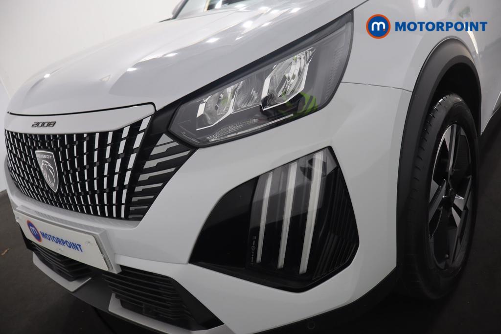 Peugeot 2008 Allure Manual Petrol SUV - Stock Number (1558723) - 12th supplementary image