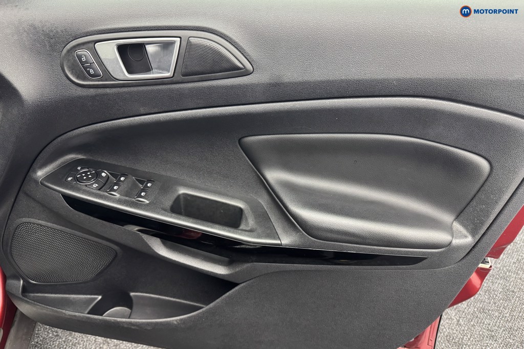 Ford Ecosport Titanium Manual Petrol SUV - Stock Number (1559630) - 19th supplementary image