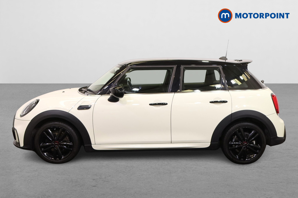 Mini Hatchback Cooper Sport Automatic Petrol Hatchback - Stock Number (1559637) - Passenger side
