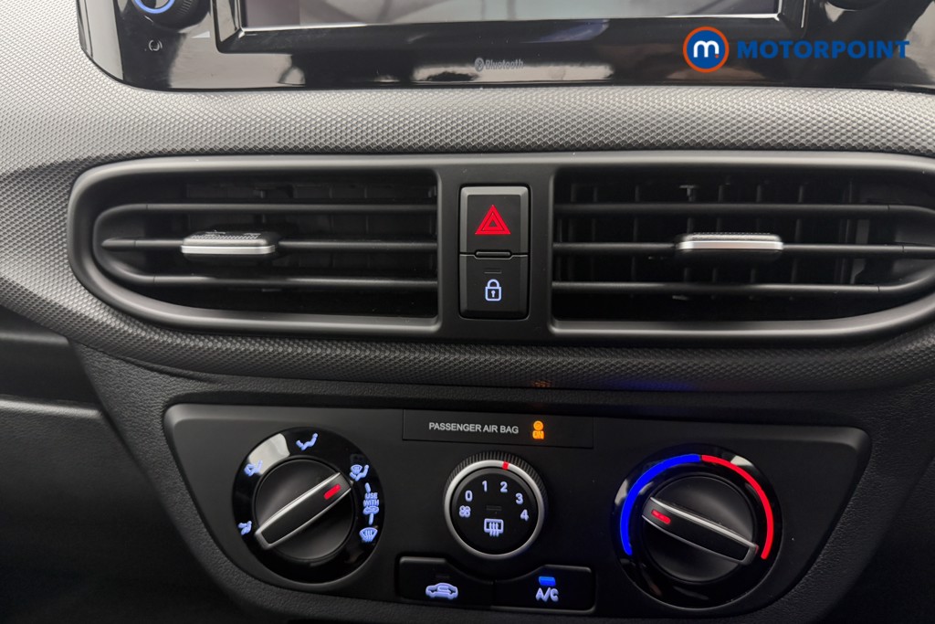 Hyundai I10 Advance Automatic Petrol Hatchback - Stock Number (1559654) - 10th supplementary image