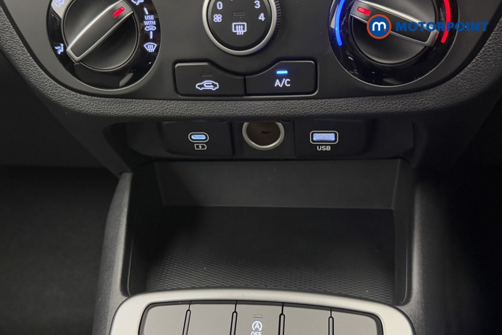 Hyundai I10 Advance Automatic Petrol Hatchback - Stock Number (1559654) - 11th supplementary image